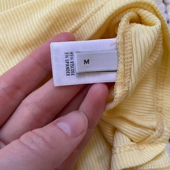 St John Butter Yellow Ribbed T-Shirt - Size M - Picture 5 of 5